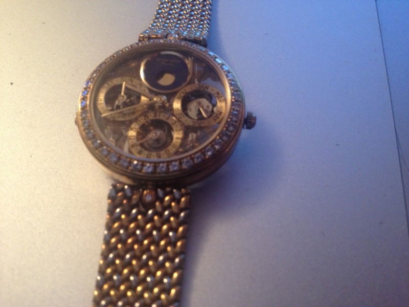 Gerald Genta watch listing