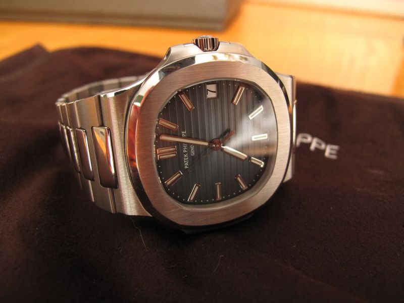 Patek Philippe watch listing
