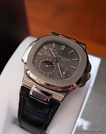 Patek Philippe watch listing