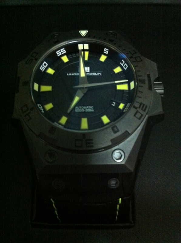 Linde Werdelin watch listing