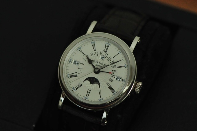 Patek Philippe watch listing