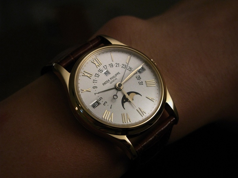 Patek Philippe watch listing