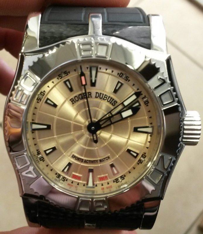 Roger Dubuis watch listing