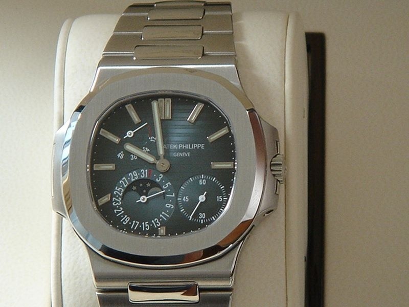 Patek Philippe watch listing