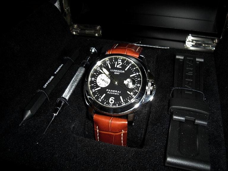 Panerai watch listing