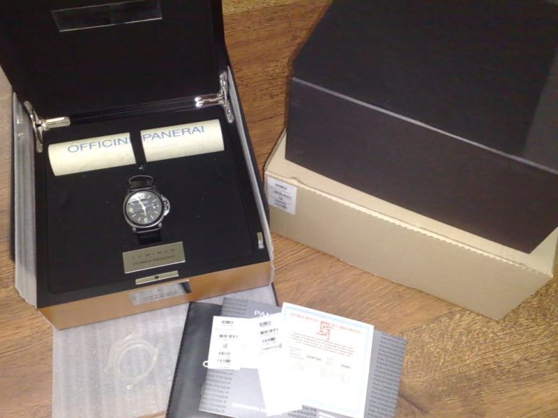 Panerai watch listing