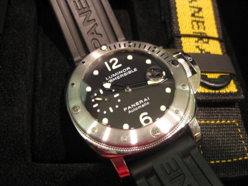 Panerai watch listing