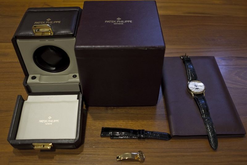 Patek Philippe watch listing