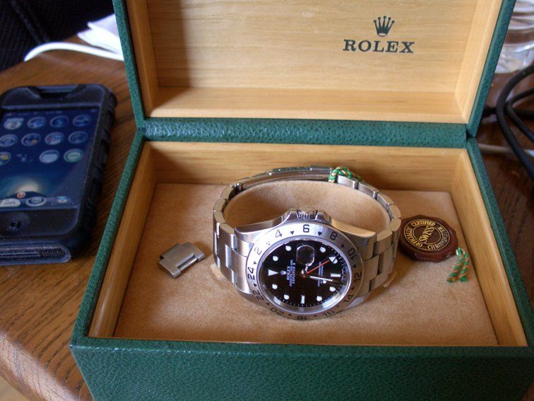 Rolex watch listing