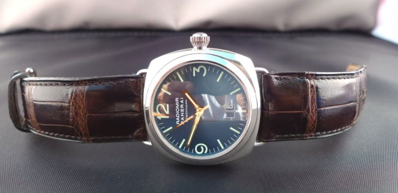 Panerai watch listing