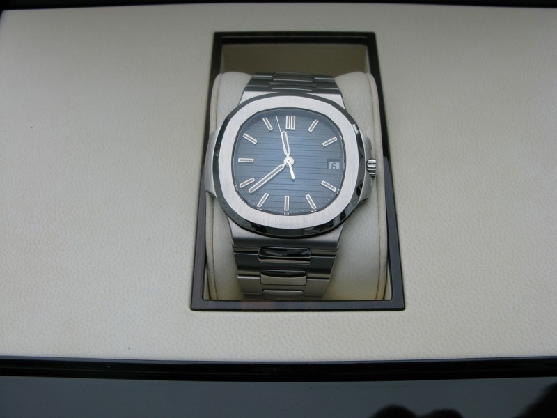 Patek Philippe watch listing