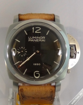 Panerai watch listing