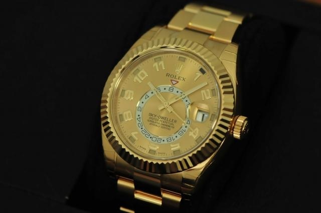 Rolex watch listing