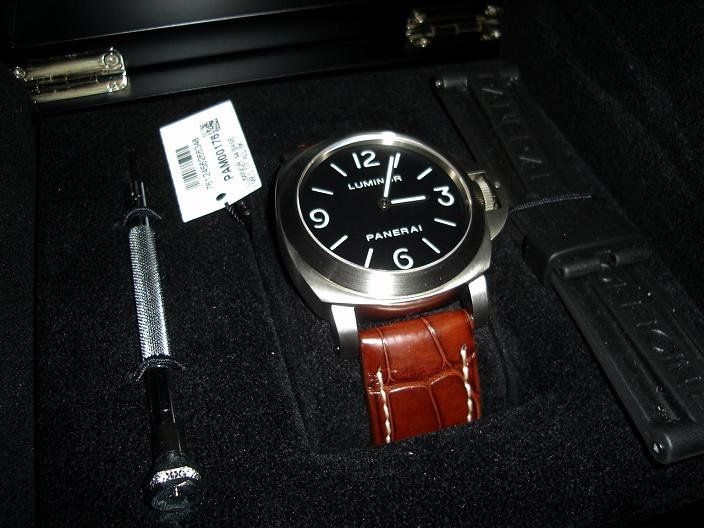 Panerai watch listing