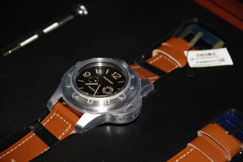 Panerai watch listing