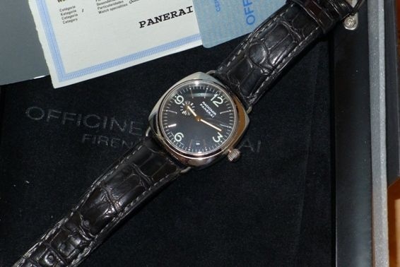 Panerai watch listing