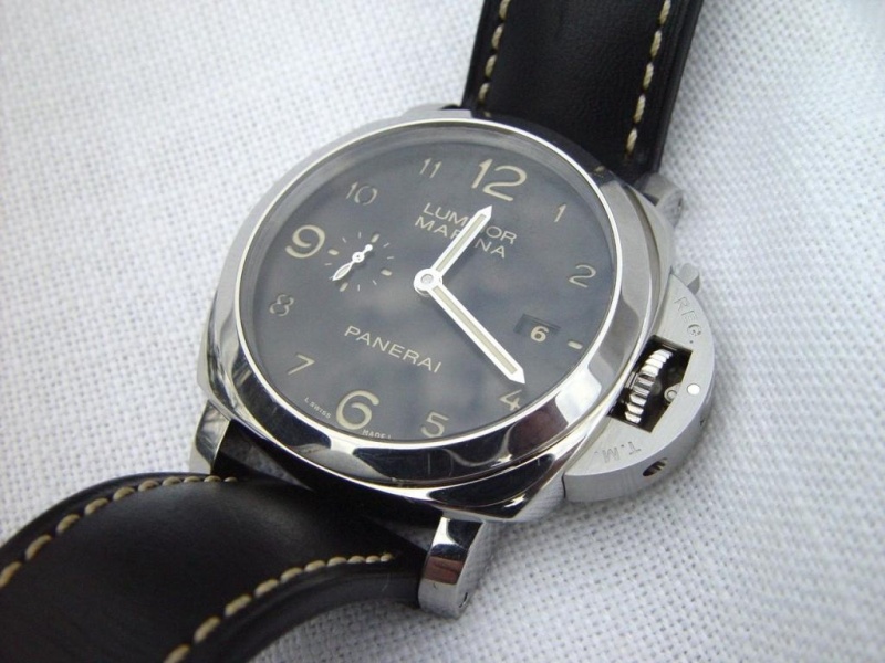 Panerai watch listing