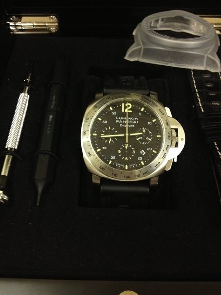 Panerai watch listing