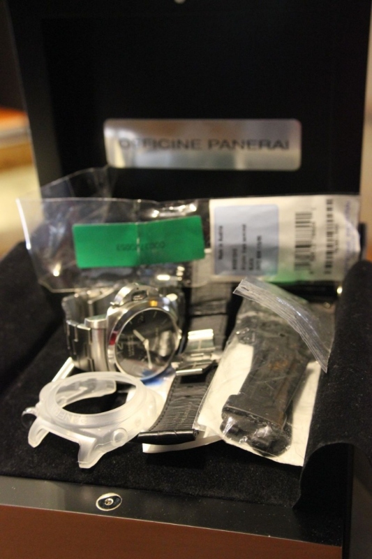 Panerai watch listing