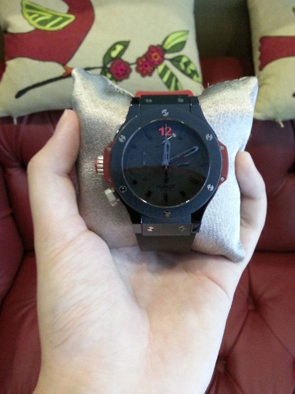 Hublot watch listing