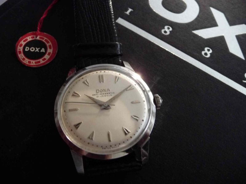 Doxa watch listing