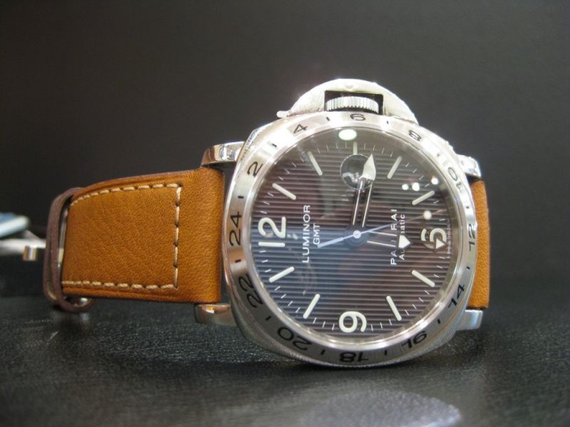 Panerai watch listing