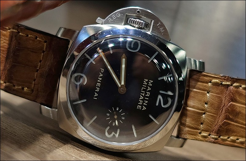 Panerai watch listing