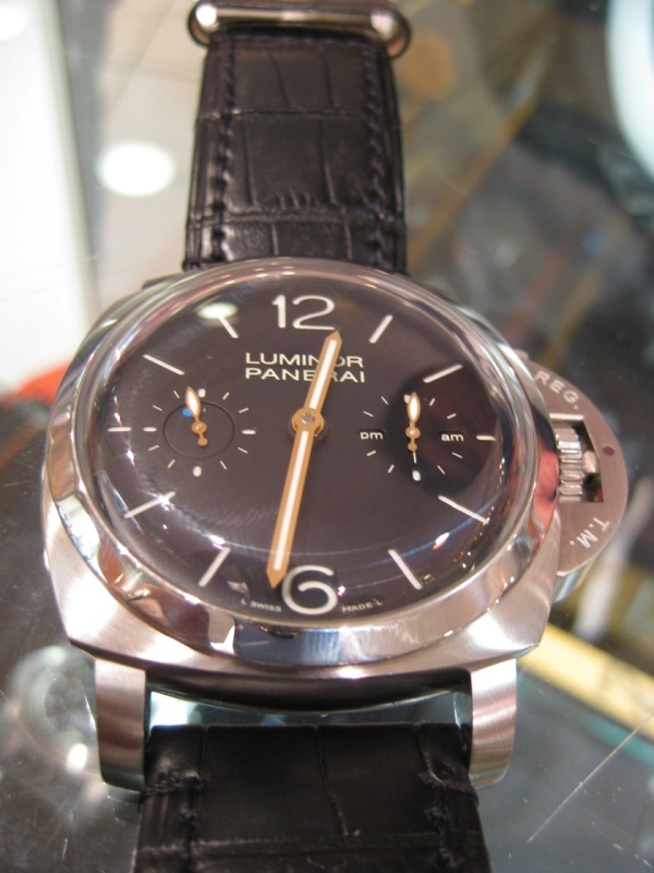 Panerai watch listing
