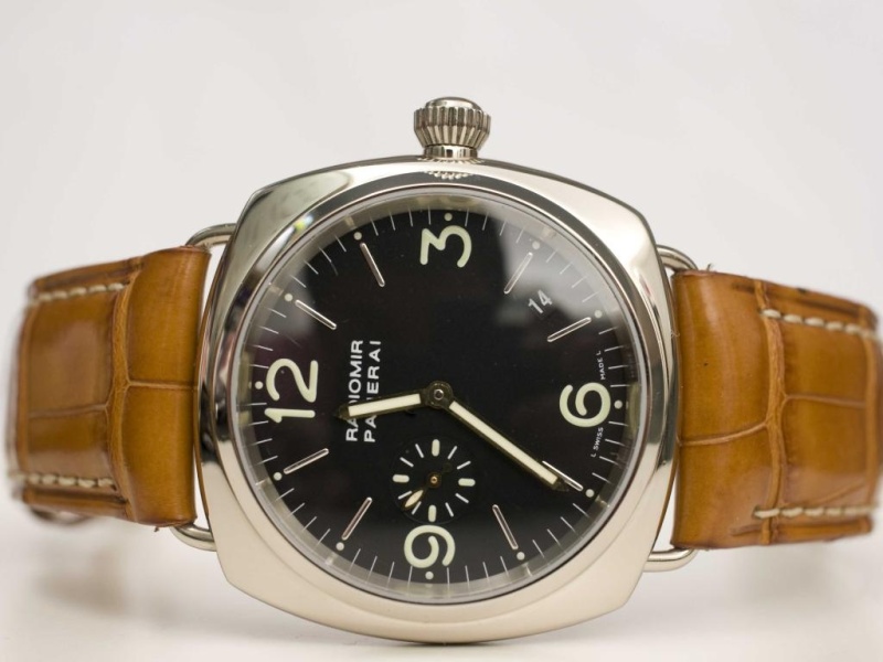 Panerai watch listing