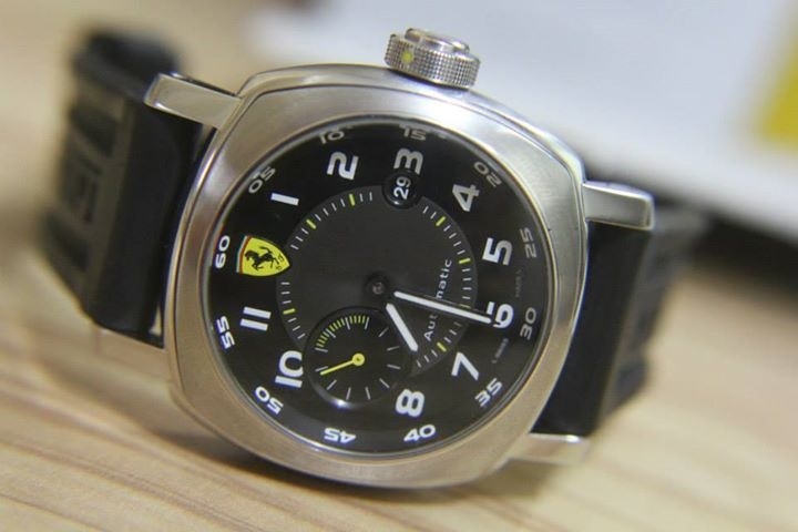 Panerai watch listing