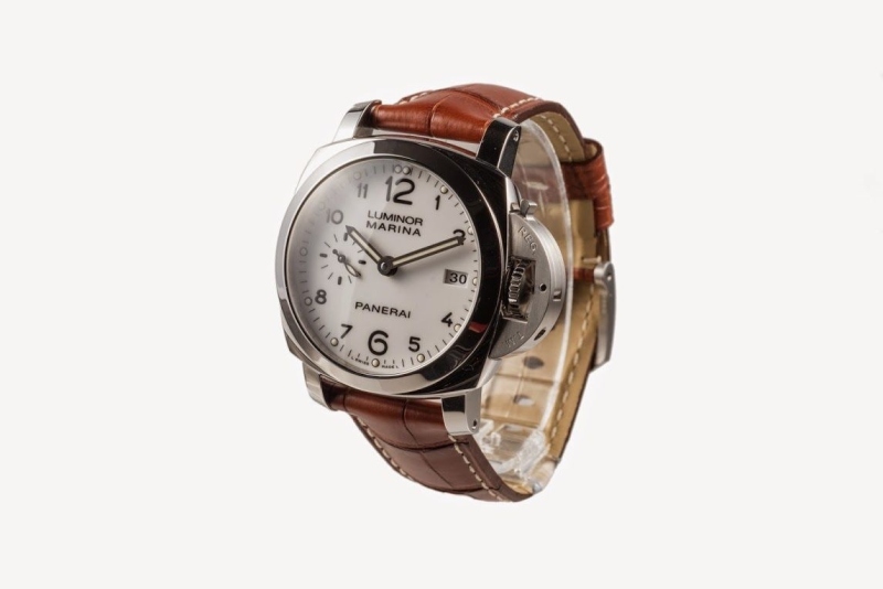 Panerai watch listing