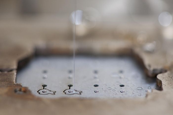 Electro-erosion cutting