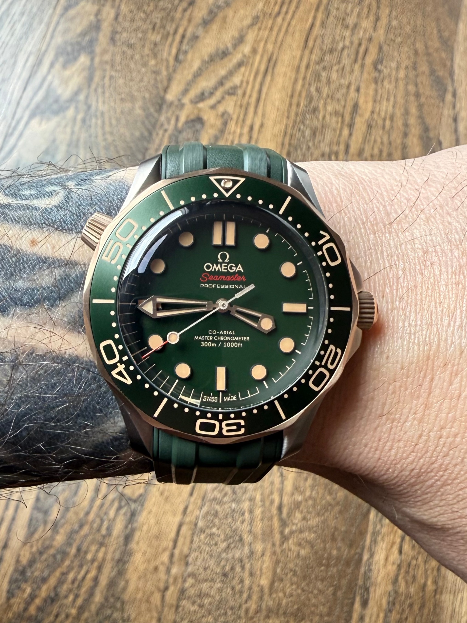 Watch by Omega, Seamaster, Diver 300M 