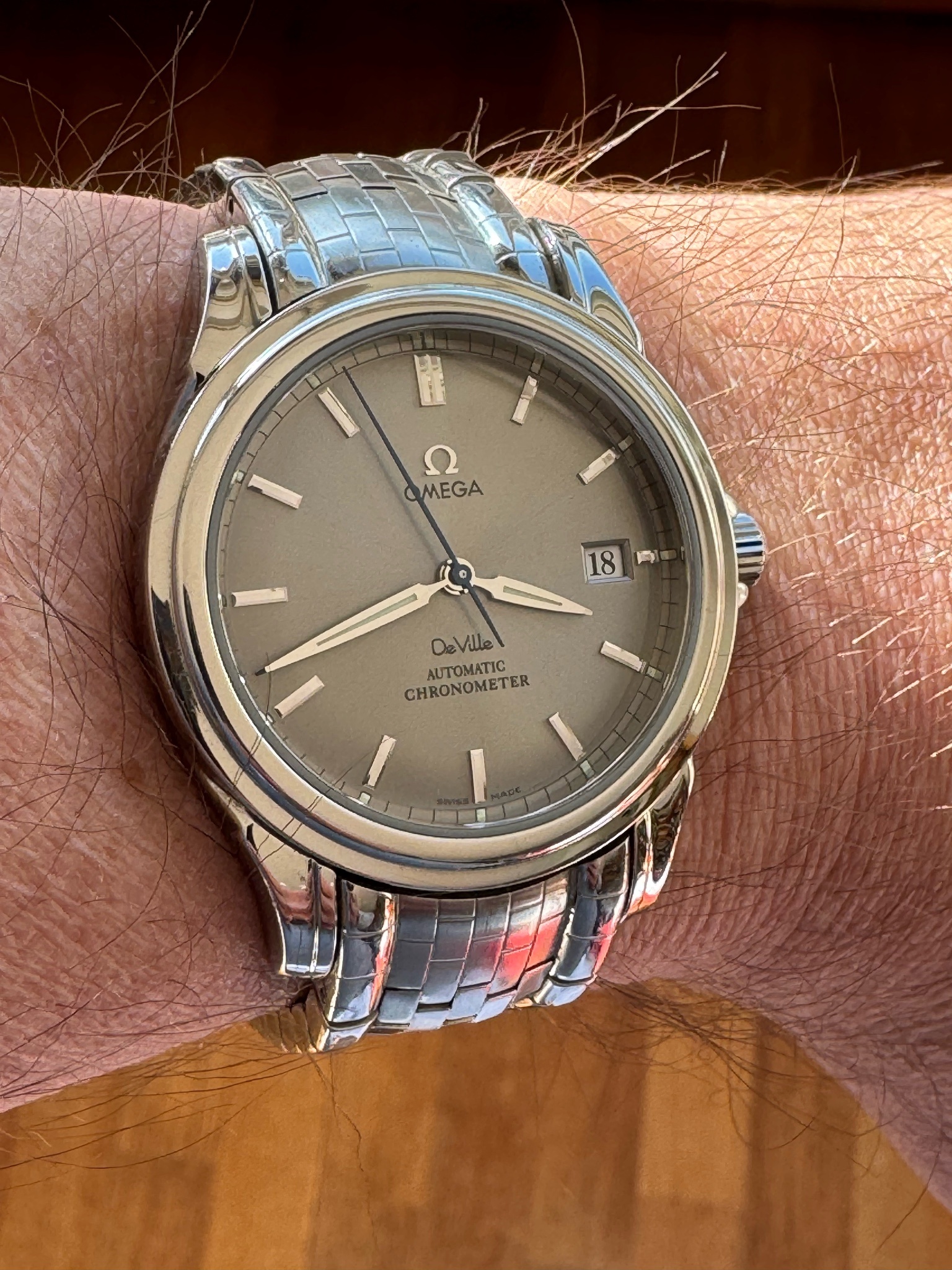 Watch by Omega, De Vile