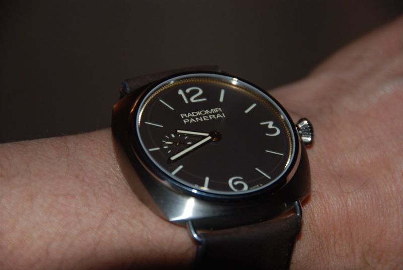 white markers on a soooo awesome brown dial