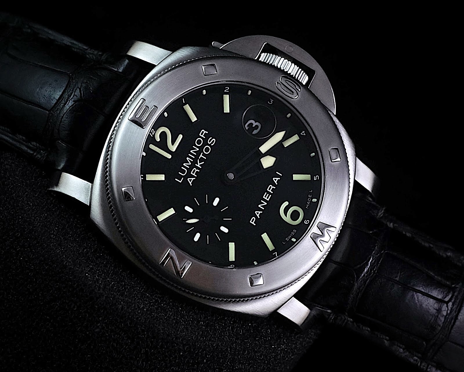 Watch by Officine Panerai, Panerai, Luminor Amagenetic Arktos, PAM092