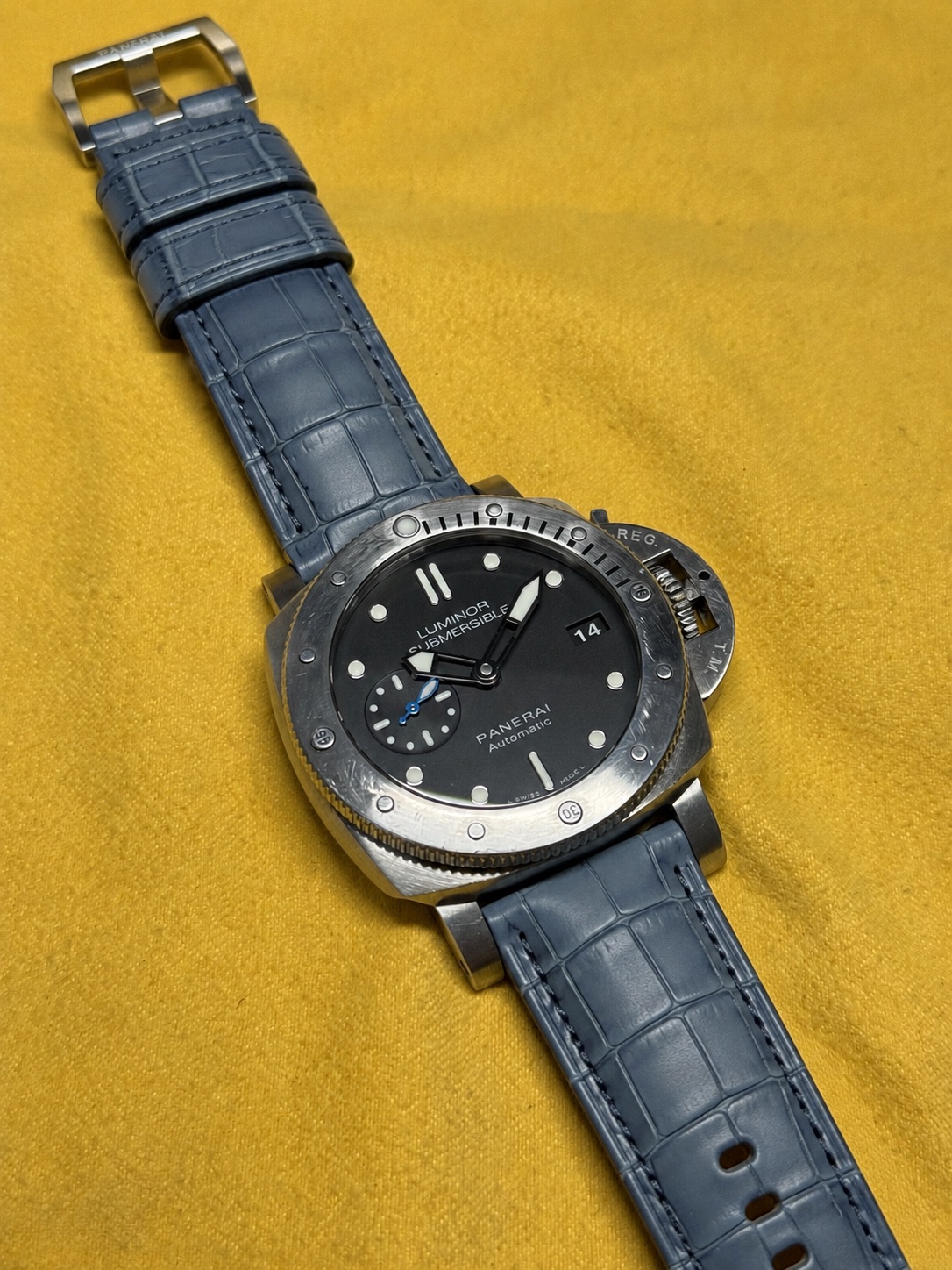 Watch by Officine Panerai, Panerai, Submersible, PAM682