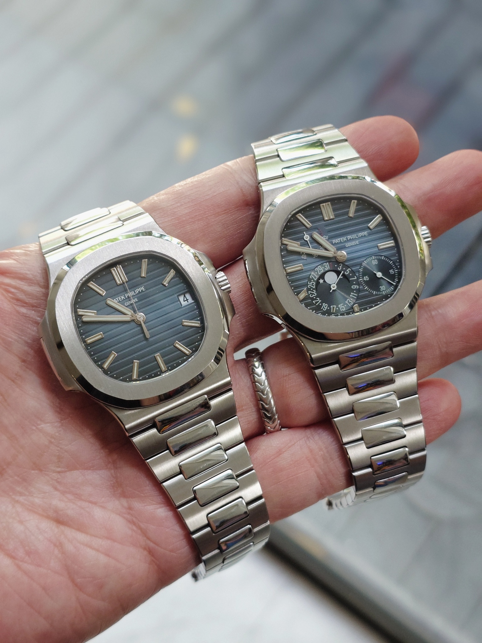 Watch by Patek Philippe, 5712, Nautilus, 5711, 5711-1A-001