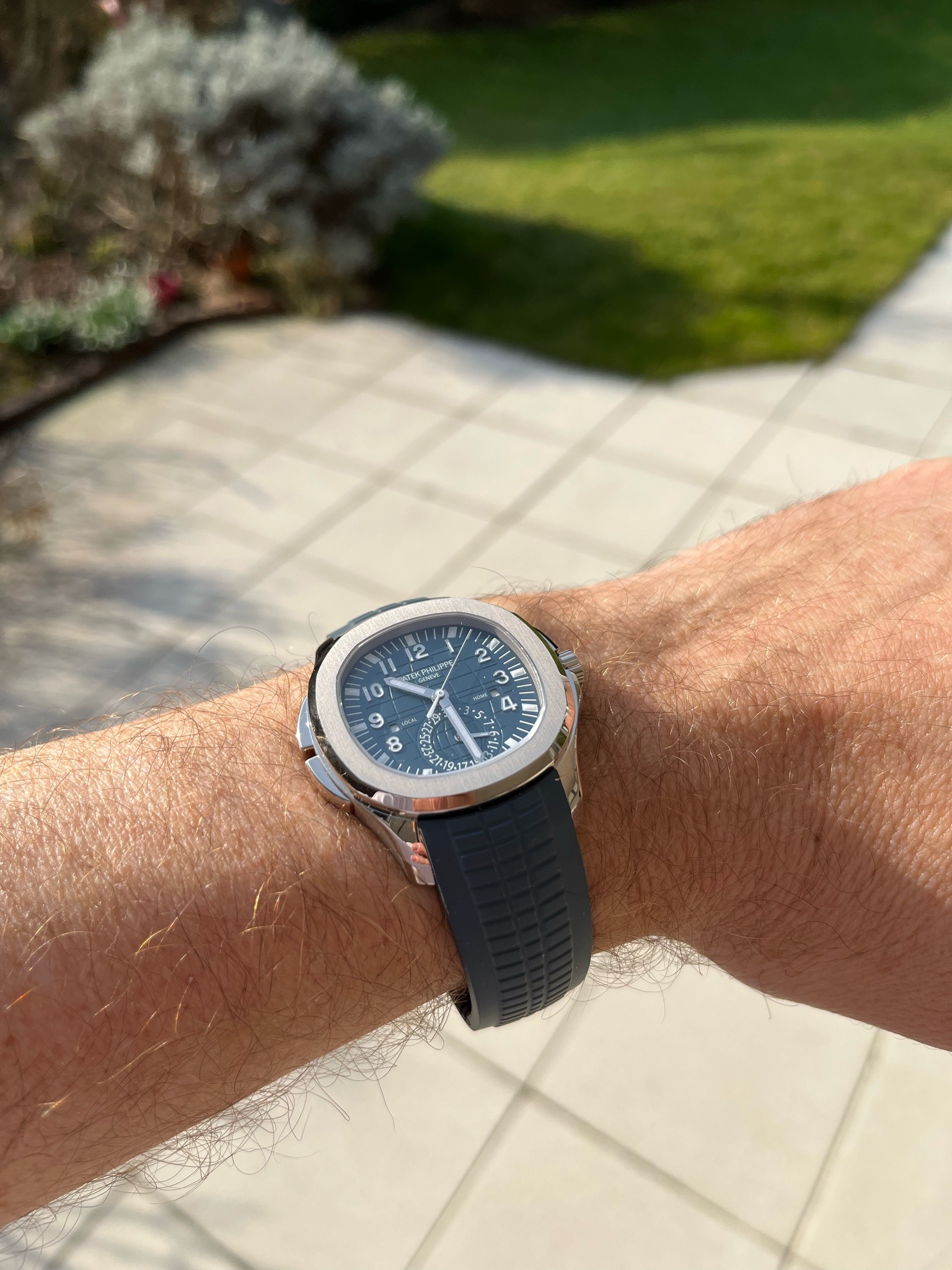 Watch by Patek Philippe, aquanaut, Travel Time, 5164G