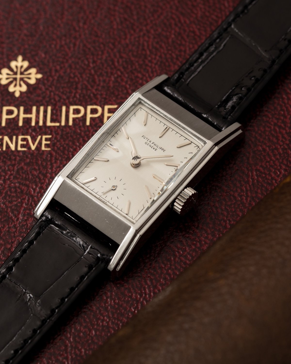 Rare 1937 Patek Philippe watch with steel case, caliber 9-90, and
