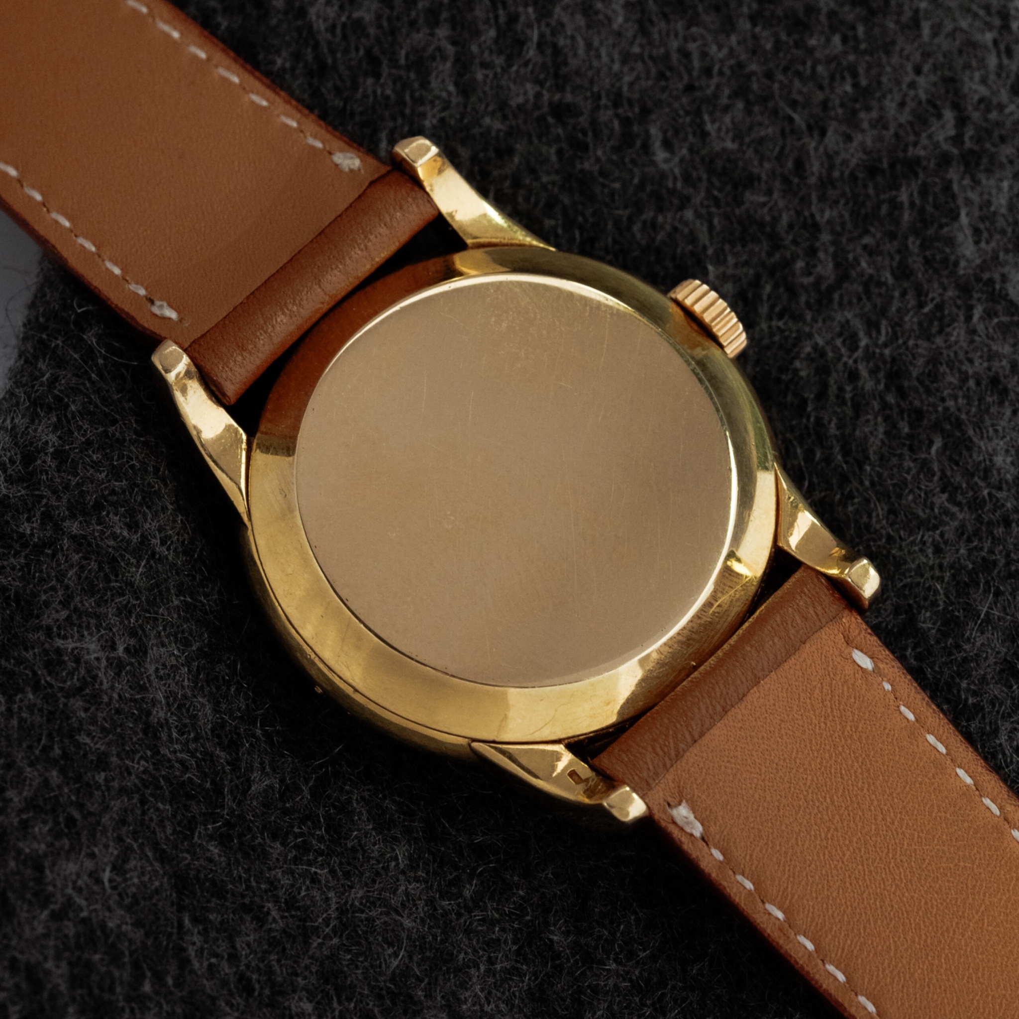 Watch by Patek Philippe, 2438