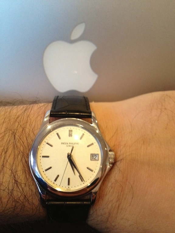 Patek 5107G next to my trusty Mac