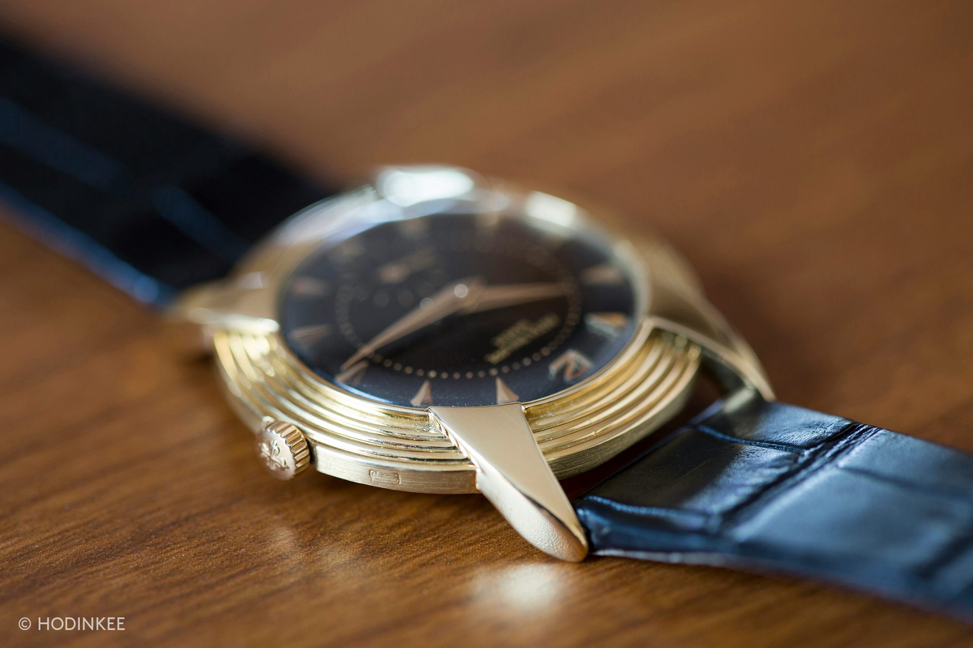 Watch by Patek Philippe, 2459, Calatrava