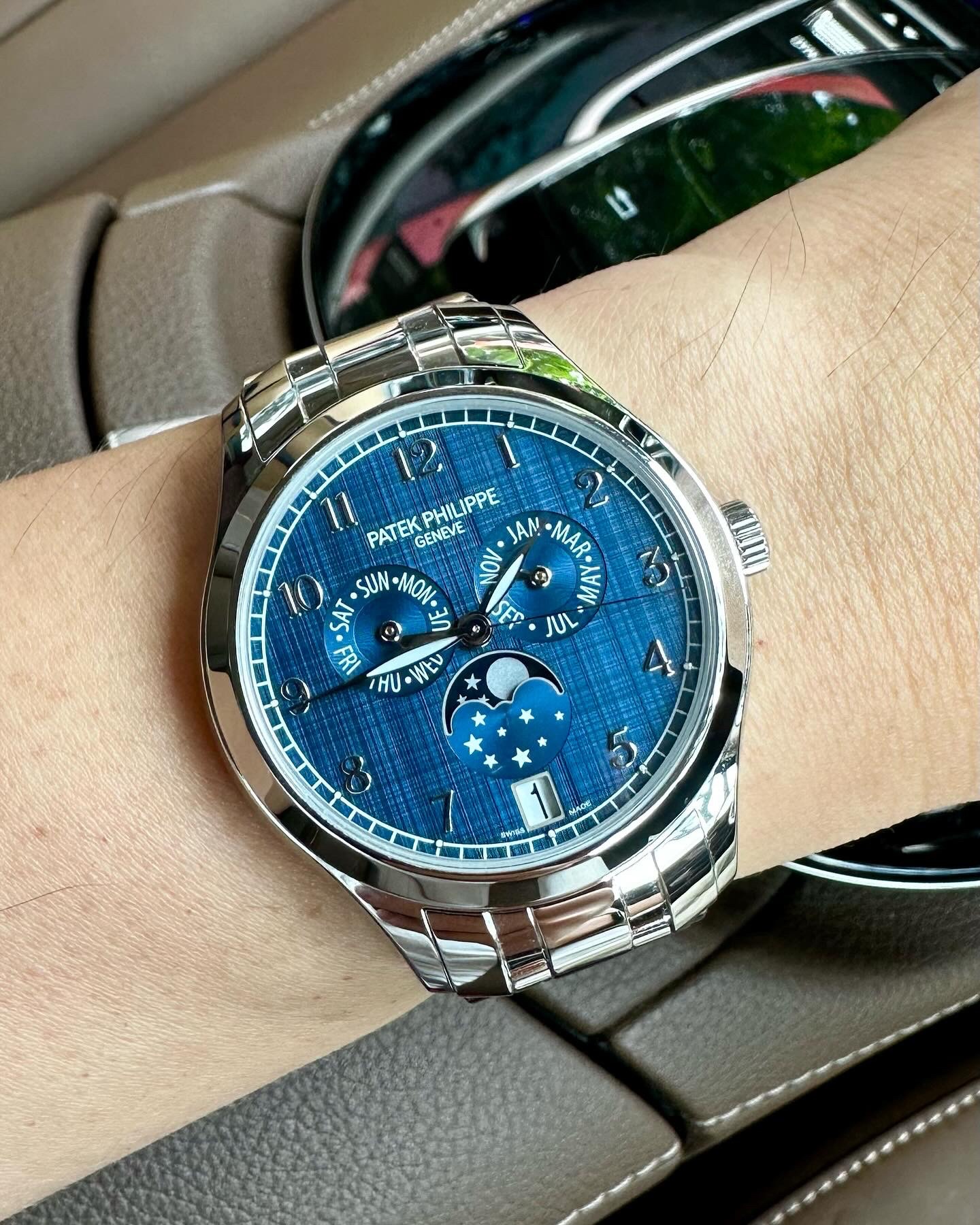 Watch by Patek Philippe, complications, 4947