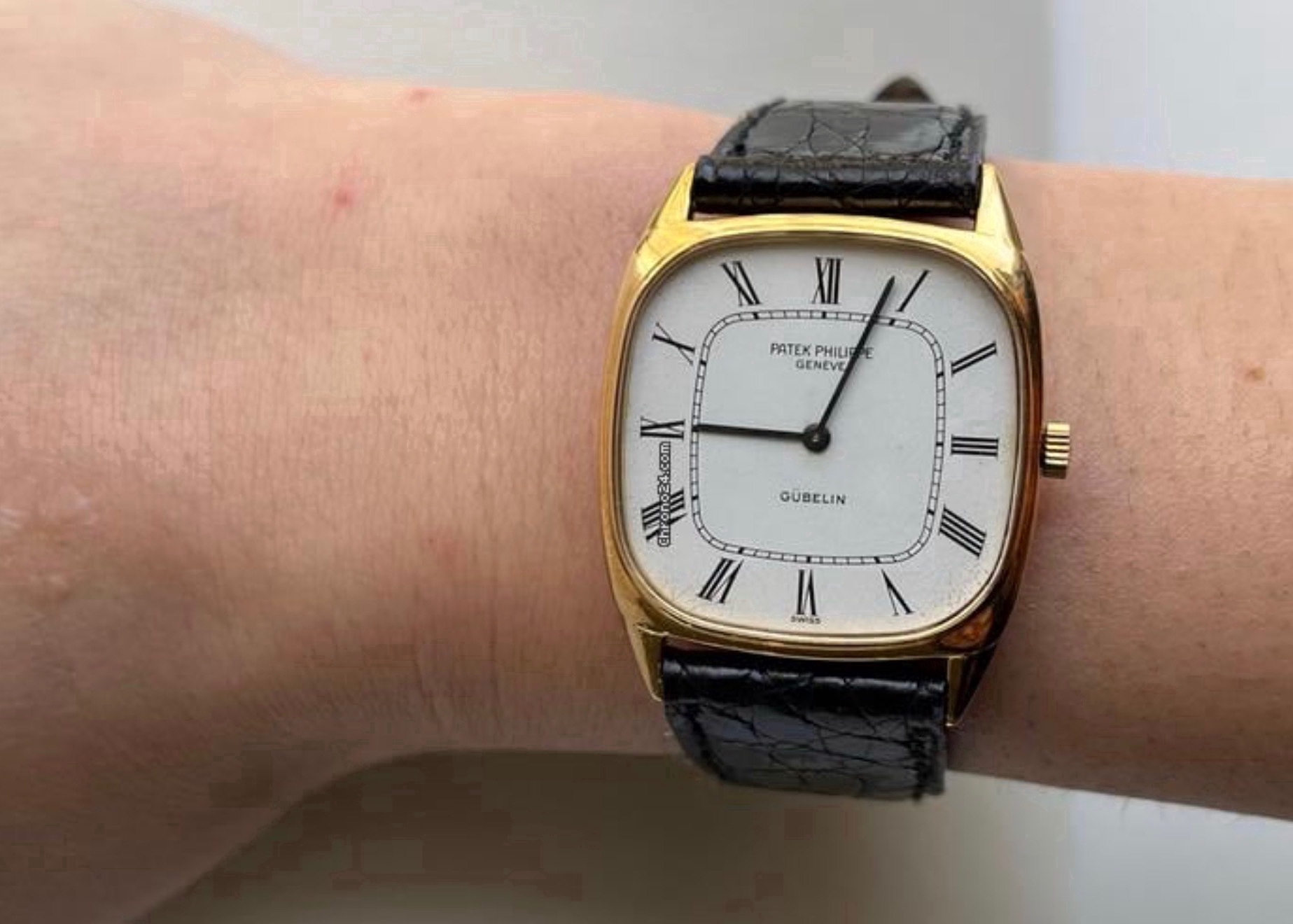Watch by Patek Philippe, Golden Ellipse, 3566