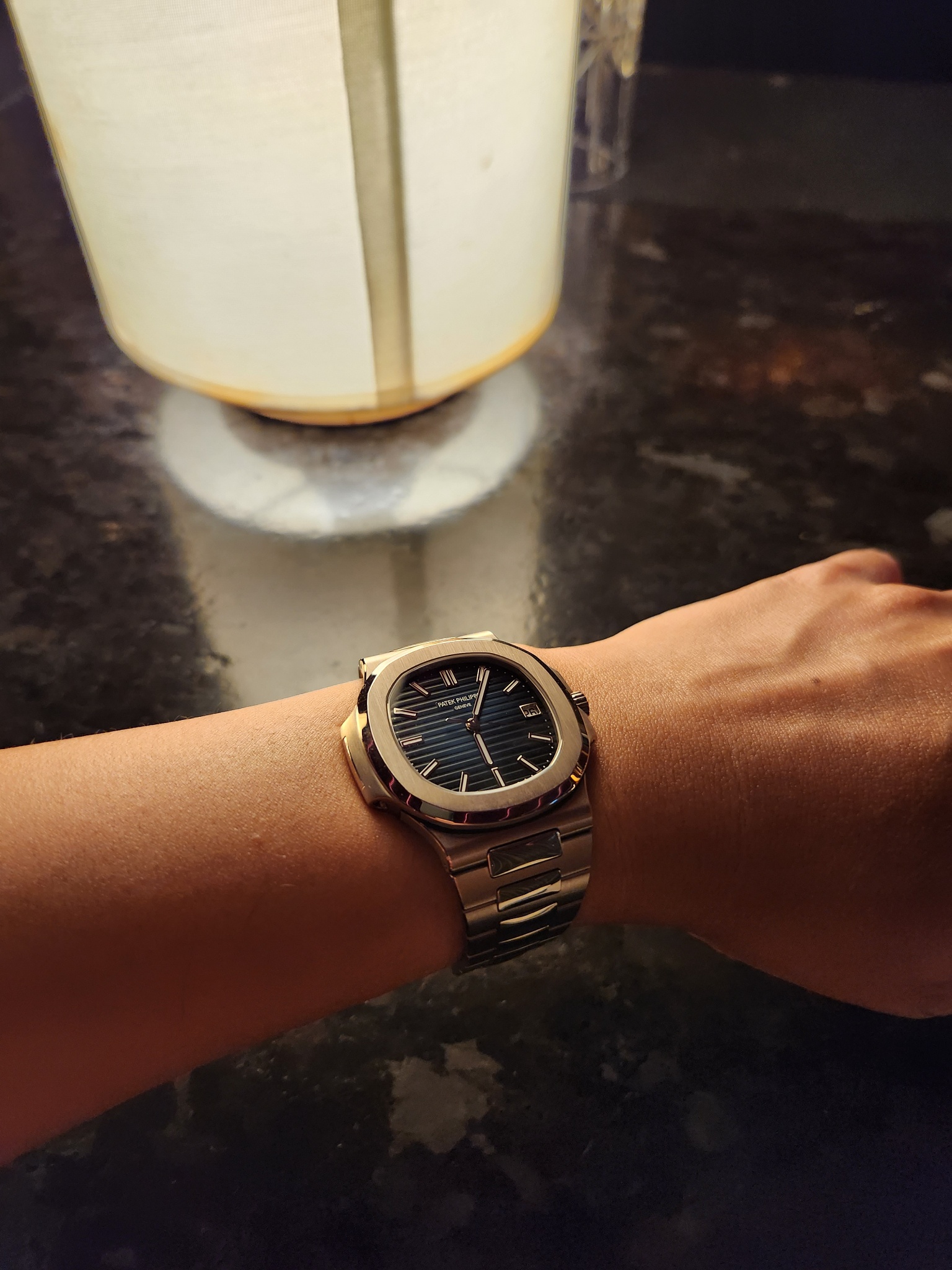 Watch by Patek Philippe, nautilus, 5811, 5811/1G