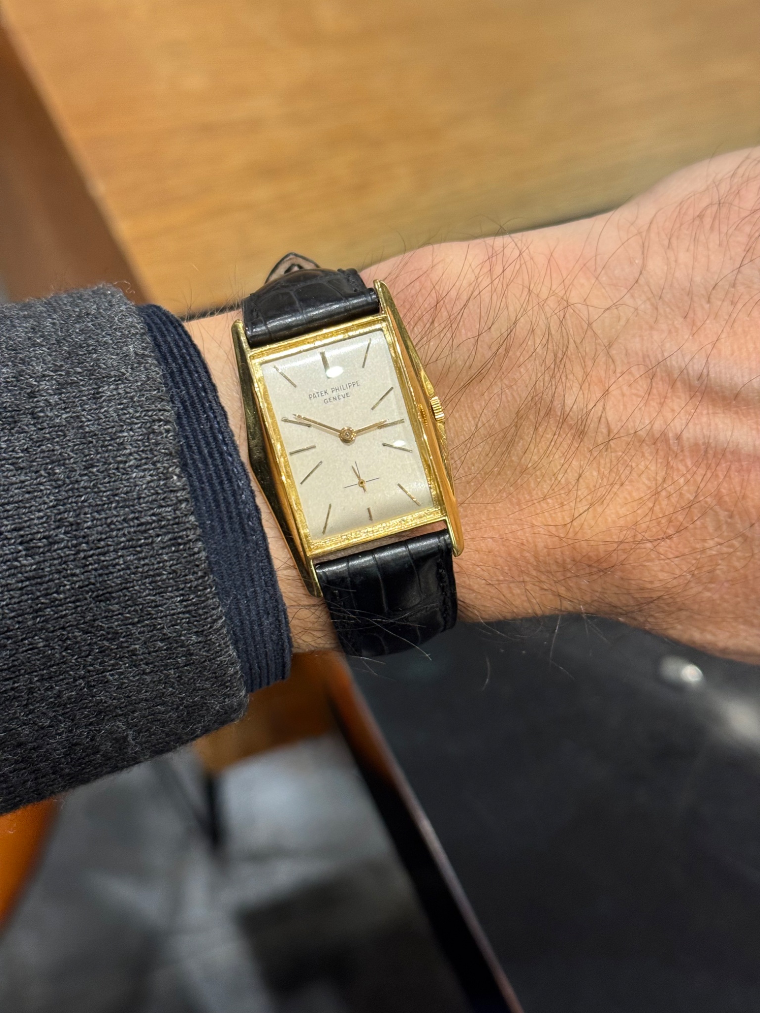 Watch by Patek Philippe, gondolo, 2554, 2554j