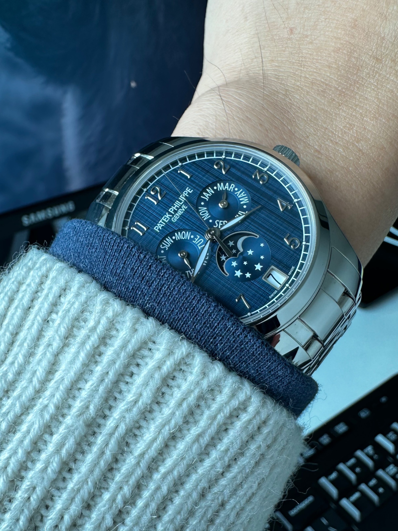 Watch by Patek Philippe, complications, 4947