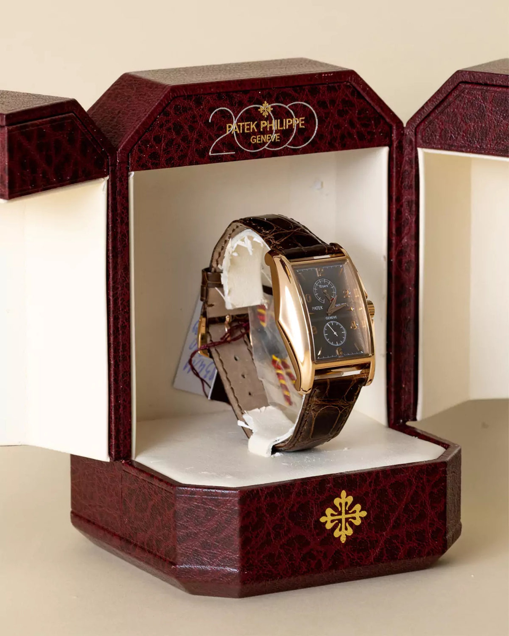 Watch by Patek Philippe, gondolo