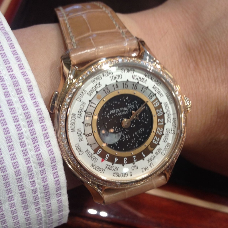 Close-up shot but dial has wrapper on it - a brown strap & dial without diamonds would be prefect for males with small wrists